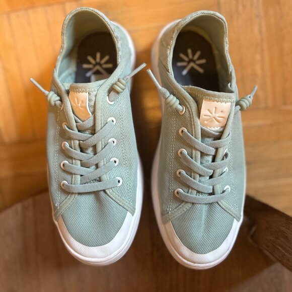 Sunset Tropic Feels - Green NEW! - Picture 2 of 4